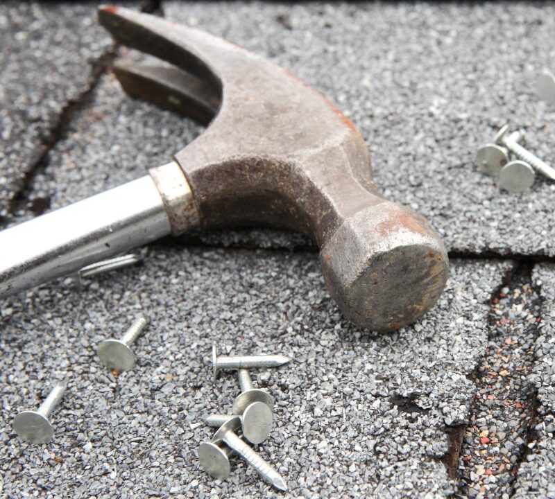 6 Signs That Your Roof Needs To Be Repaired Or Replaced 6 Signs That Your Roof Needs To Be Repaired Or Replaced